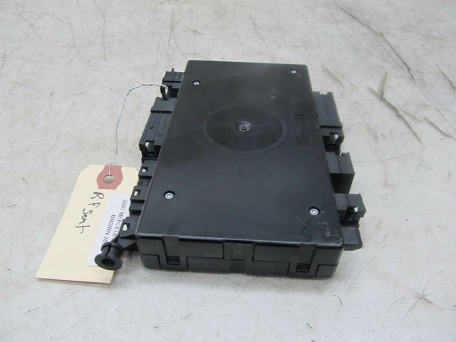 2007-2012 MERCEDES GL450 X164 OEM RIGHT FRONT SEAT CONTROL MODULE 
