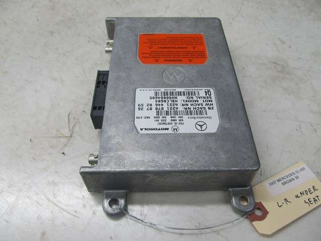 2007-2012 MERCEDES GL450 X164 OEM LEFT REAR UNDER SEAT COMMUNICATION MODULE  