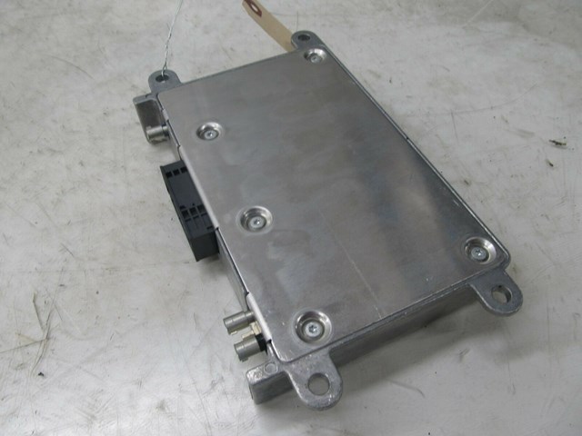 2007-2012 MERCEDES GL450 X164 OEM LEFT REAR UNDER SEAT COMMUNICATION MODULE  