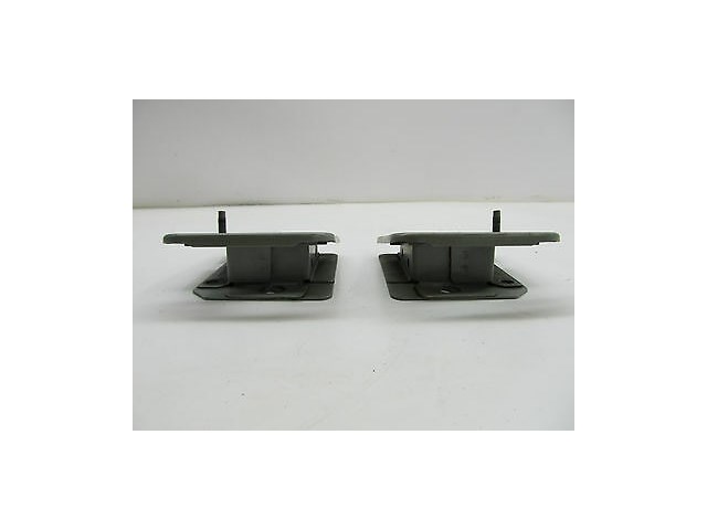 2003-2004 INFINITI G35 SEDAN OEM REAR BUMPER IMPACT BAR MOUNT / BRACKET SET OF 2