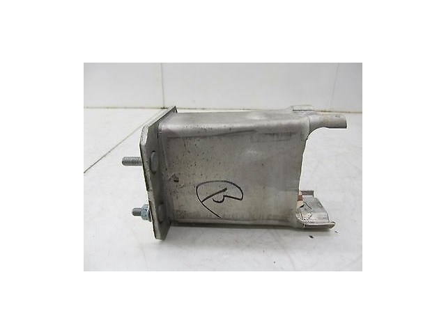 2003-2006 MERCEDES BENZ SL500R R230 OEM LEFT REAR REINFORCEMENT IMPACT BRACKET