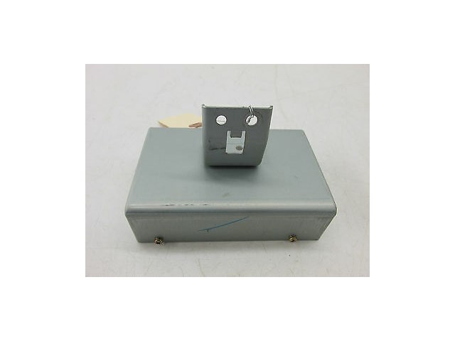 2006-2009 INFINITI M35 OEM POWER DISTRIBUTION TRANSFER CASE UNIT CONTROL MODULE