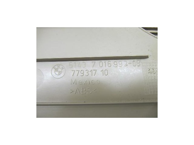 2003-2005 BMW Z4 E85 OEM RIGHT FRONT PASSENGER SIDE KICK PANEL TRIM BEIGE COLOR