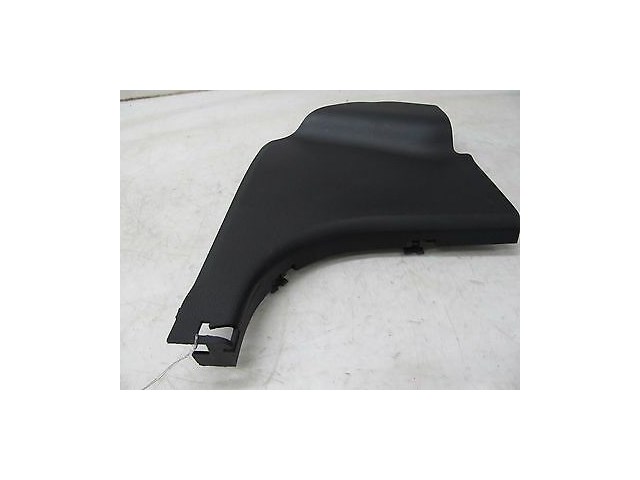 2012-2014 MERCEDES C250 W204 OEM RIGHT FRONT PASSENGER SIDE KICK PANEL TRIM