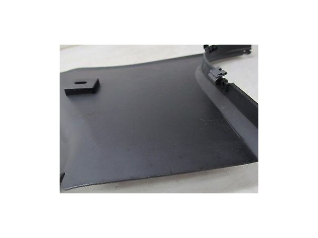 2012-2014 MERCEDES C250 W204 OEM RIGHT FRONT PASSENGER SIDE KICK PANEL TRIM