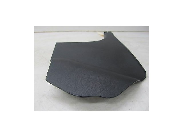 2012-2014 MERCEDES C250 W204 OEM RIGHT FRONT PASSENGER SIDE KICK PANEL TRIM