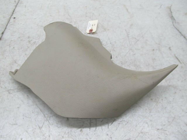 2004-2009 LEXUS RX350 RX330 OEM RIGHT FRONT LOWER KICK PANEL 
