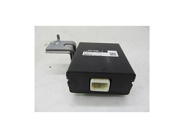 2012-2015 TOYOTA PRIUS C OEM VEHICLE APPROACHING ALERT SOUND CONTROL MODULE