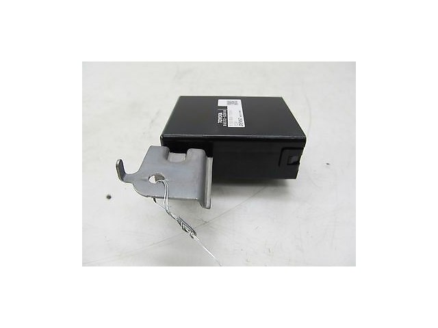 2012-2015 TOYOTA PRIUS C OEM VEHICLE APPROACHING ALERT SOUND CONTROL MODULE