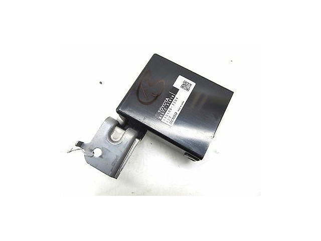 2012-2015 TOYOTA PRIUS C OEM VEHICLE APPROACHING ALERT SOUND CONTROL MODULE