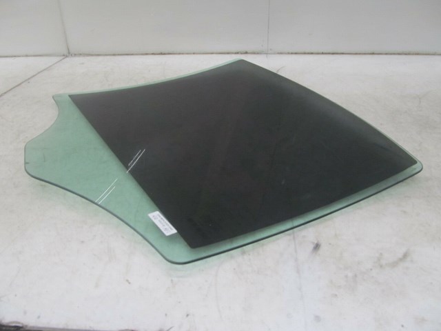  2003-2006 MERCEDES E500 W211 OEM RIGHT REAR DOOR WINDOW GLASS 