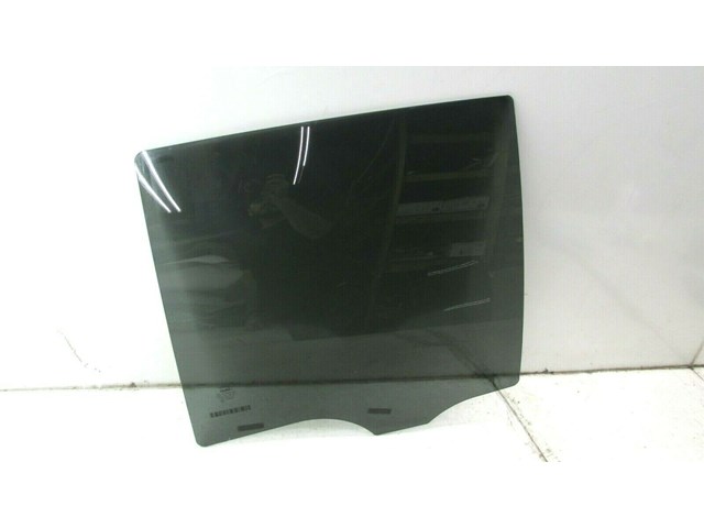 2011-2015 LINCOLN MKX OEM LEFT REAR DOOR WINDOW GLASS          