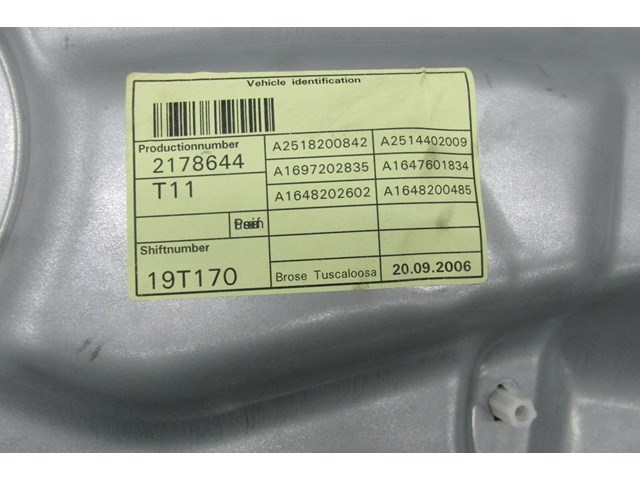 2007-2012 MERCEDES GL450 X164 OEM RIGHT FRONT DOOR WINDOW GLASS REGULATOR 