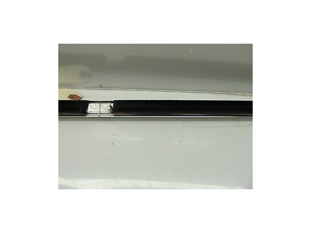 2004-2007 JAGUAR XJR X350 OEM RIGHT REAR DOOR WINDOW GLASS TRIM MOLDING STRIP 