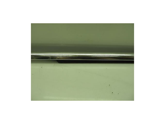 2004-2007 JAGUAR XJR X350 OEM RIGHT FRONT DOOR WINDOW GLASS TRIM MOLDING STRIP 