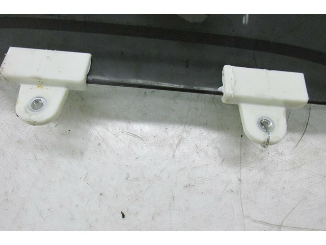 2007-2015 NISSAN XTERRA OEM RIGHT REAR PASSENGER SIDE DOOR WINDOW AUTO GLASS