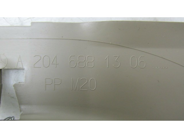 2012-2015 MERCEDES C250 COUPE W204 OEM LEFT FRONT LOWER KICK PANEL TRIM 