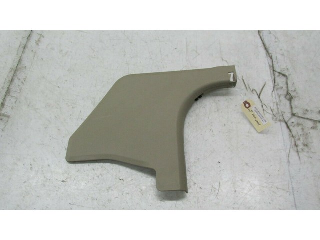 2012-2015 MERCEDES C250 COUPE W204 OEM LEFT FRONT LOWER KICK PANEL TRIM 