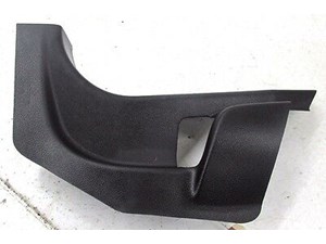 2013-2016 CADILLAC SRX OEM LEFT FRONT DRIVER SIDE LOWER KICK PANEL TRIM