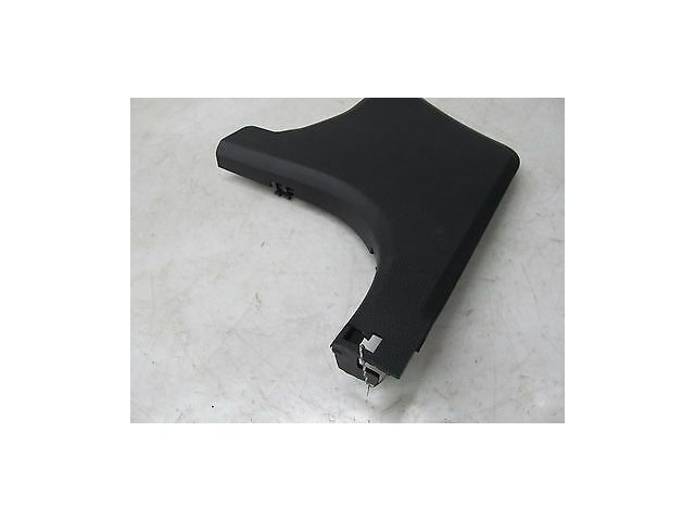 2012-2014 MERCEDES C250 W204 OEM LEFT FRONT DRIVER SIDE KICK PANEL TRIM