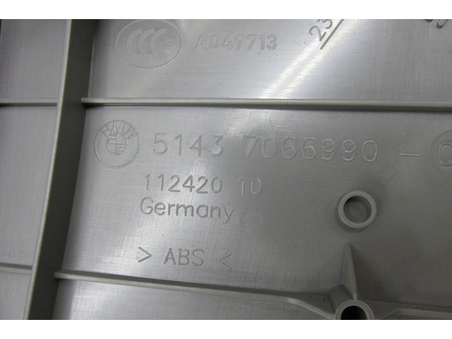  2009-2013 BMW 328i E93 E92 LCI OEM RIGHT FRONT PASSENGER SIDE KICK PANEL TRIM 