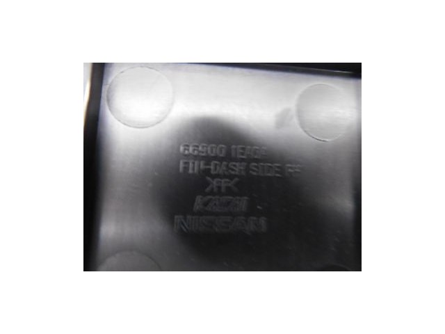 2009-2015 NISSAN 370Z COUPE OEM RIGHT FRONT LOWER SIDE KICK PANEL TRIM COVER