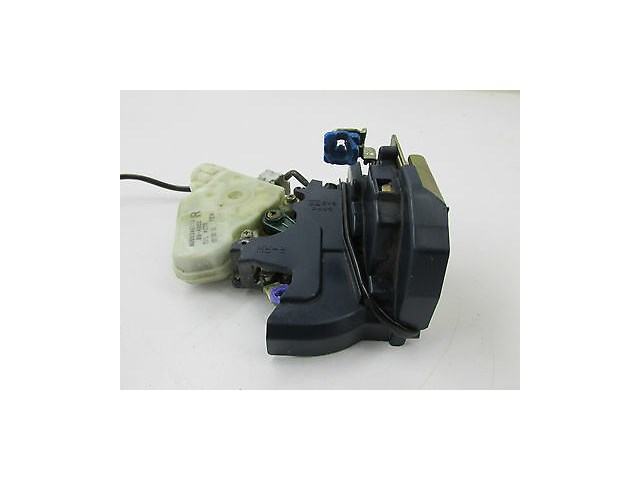 2003-2004 INFINITI M45 OEM RIGHT REAR BACK DOOR LOCK LATCH ACTUATOR 80552 AG110