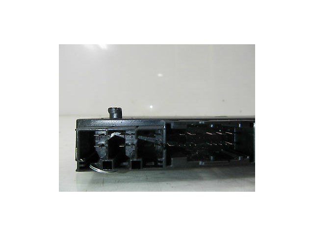 2006-2007 BMW 530 E60 E61 OEM LEFT FRONT DRIVER SEAT CONTROL MODULE COMPUTER