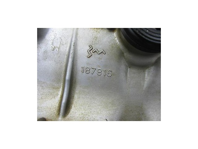 2004-2008 MASERATI QUATTROPORTE M139 OEM RIGHT PASSENGER SIDE ENGINE VALVE COVER