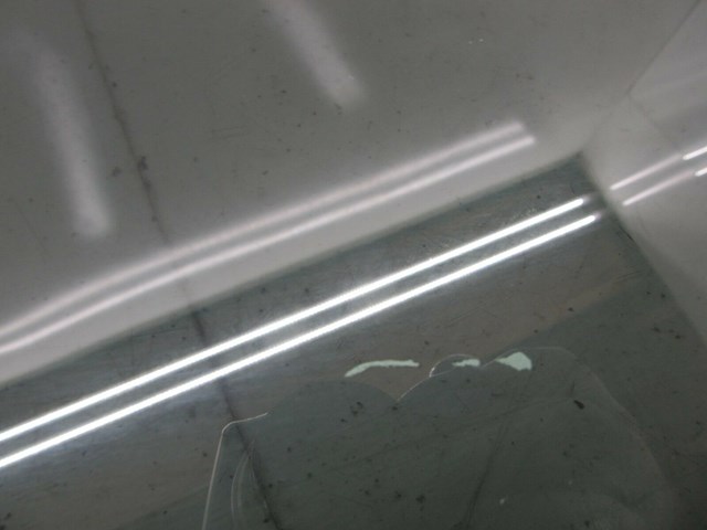 2006-2013 VOLVO C70 T5 OEM CONVERTIBLE RIGHT  FRONT PASSENGER DOOR WINDOW GLASS