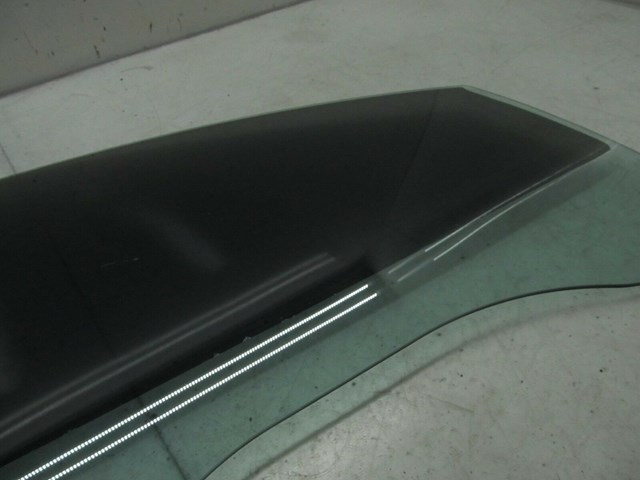 2006-2013 VOLVO C70 T5 OEM CONVERTIBLE RIGHT  FRONT PASSENGER DOOR WINDOW GLASS