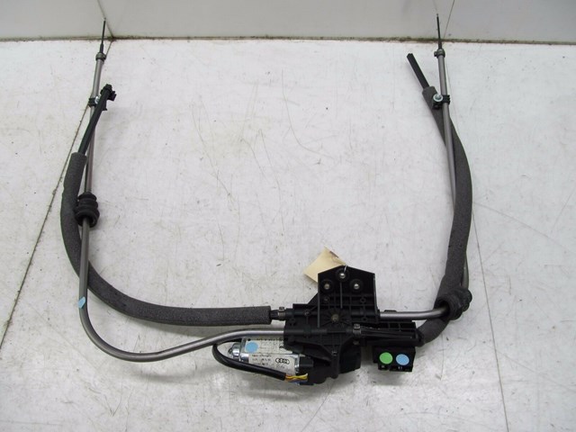 2004-2008 AUDI A8L W12 OEM LEFT REAR DOOR WINDOW SUNSHADE CERTAIN 4E4 861 963