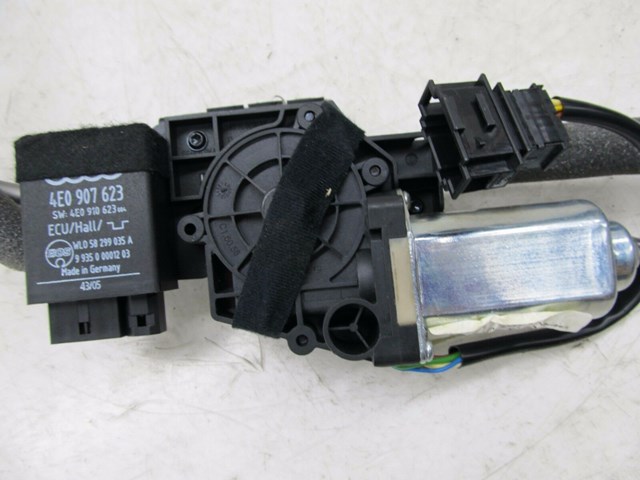 2004-2008 AUDI A8L W12 OEM LEFT REAR DOOR WINDOW SUNSHADE CERTAIN 4E4 861 963