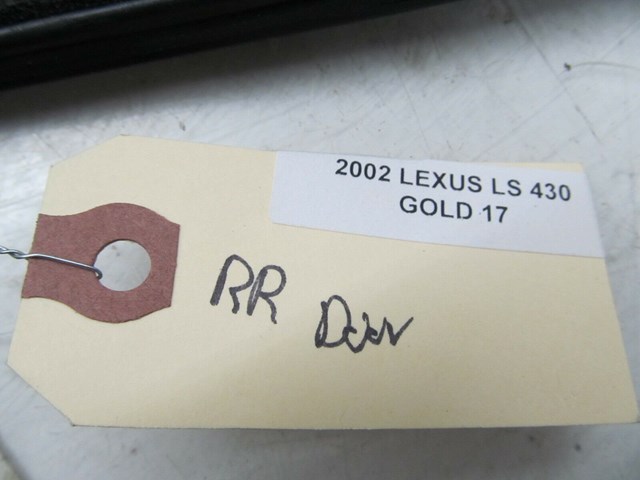 2001-2006 LEXUS LS430 OEM RIGHT REAR QUARTER PANEL WINDOW GLASS