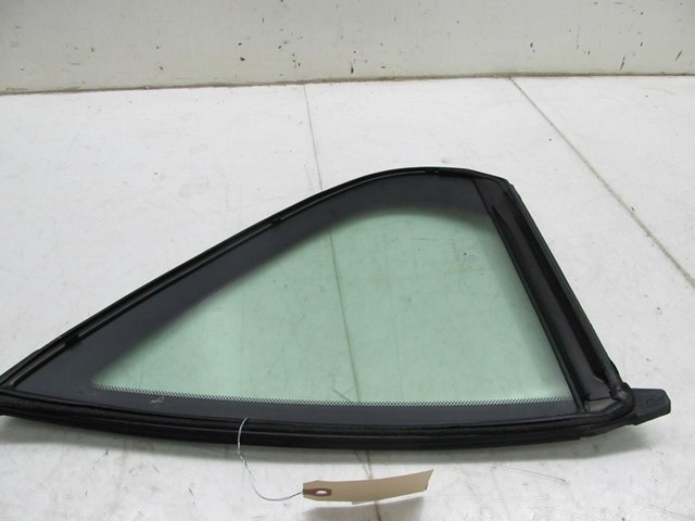 2001-2006 LEXUS LS430 OEM RIGHT REAR QUARTER PANEL WINDOW GLASS