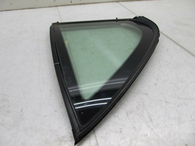 2001-2006 LEXUS LS430 OEM RIGHT REAR QUARTER PANEL WINDOW GLASS