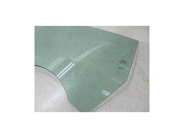 2009-2016 VOLKSWAGEN CC OEM LEFT REAR DRIVER SIDE DOOR WINDOW GLASS