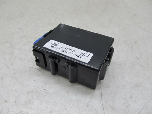 2001-2006 LEXUS LS430 OEM RIGHT REAR COMPUTER BUS BUFFER 89112-50020