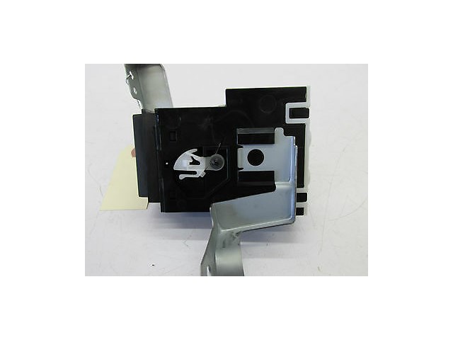 2006-2007 INFINITI M35 M45 OEM IGNITION KEY SLOT