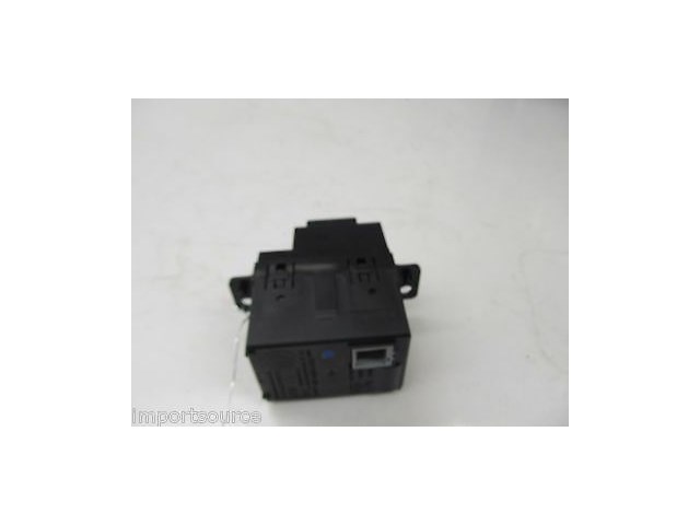2009-2011 JAGUAR XF OEM KEY CARD SLOT INPUT