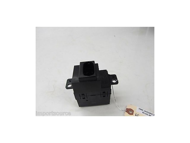 2009-2011 JAGUAR XF OEM KEY CARD SLOT INPUT