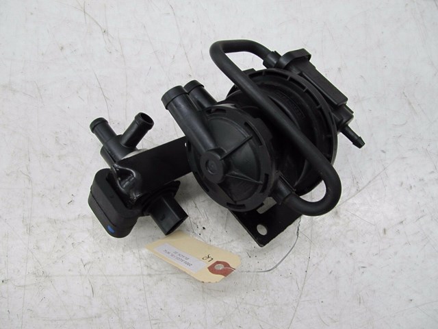 2004-2008 AUDI A8L W12 OEM LEFT REAR LEAF DETECTION PUMP EMISSION VALVE 