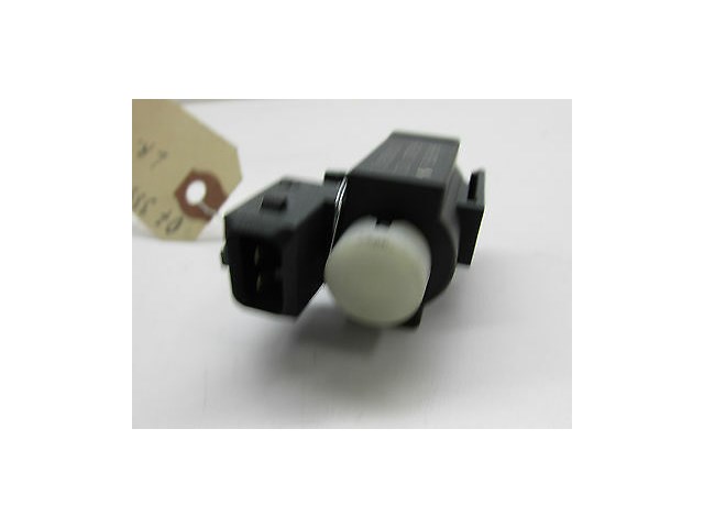 2007-2011 BMW 328i 335i E92 COUPE OEM ELECTR. VALVE IN TRUNK 7.01504.00