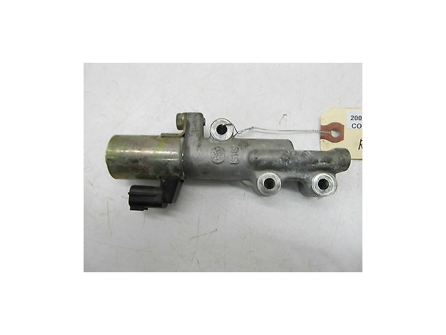 2005-2007 INFINITI G35 COUPE OEM RIGHT FRONT VARIABLE TIMING SOLENOID VALVE