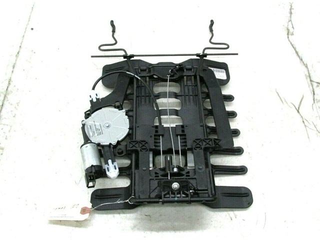 2012-2015 VOLKSWAGEN PASSAT OEM LEFT FRONT DRIVER SEAT LUMBAR ASSEMBLY 