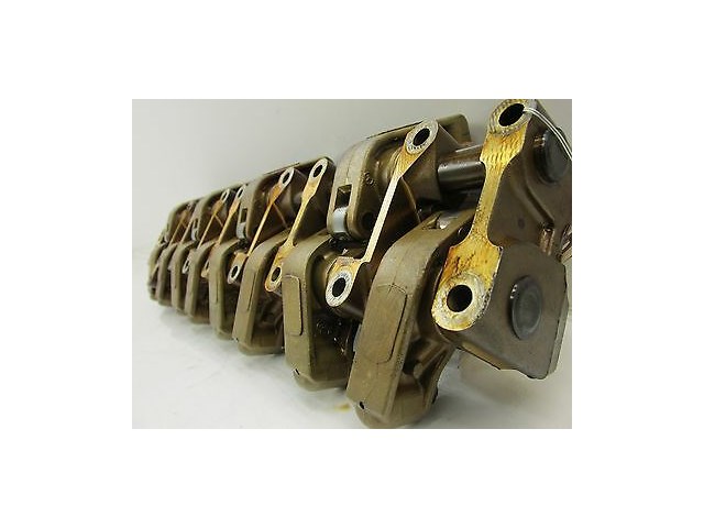 2003-2006 MERCEDES BENZ E500 RIGHT FRONT ENGINE CAMSHAFT ROCKER ARM HEAD VALVE 