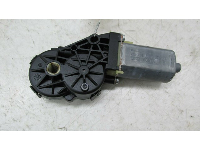 2009-2012 AUDI Q5 8R OEM LEFT FRONT DRIVER SEAT RECLINE MOTOR  