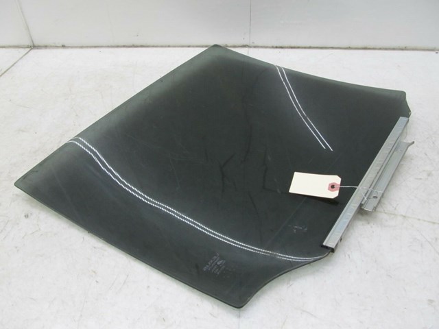 2004-2009 LEXUS RX350 RX330 OEM LEFT REAR DOOR GLASS WINDOW 
