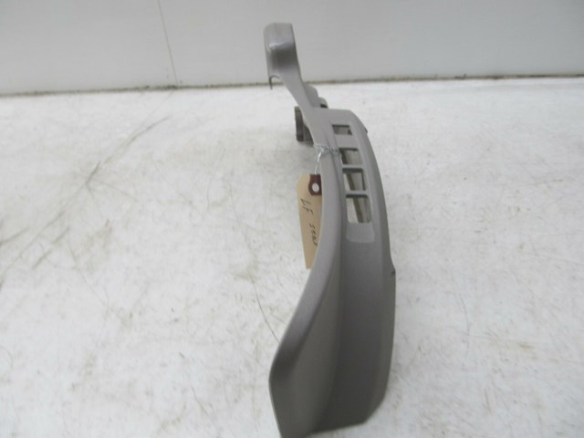 2006-2013 VOLVO C70 T5 OEM LEFT FRONT DRIVER SEAT CONTROL TRIM COVER PANEL