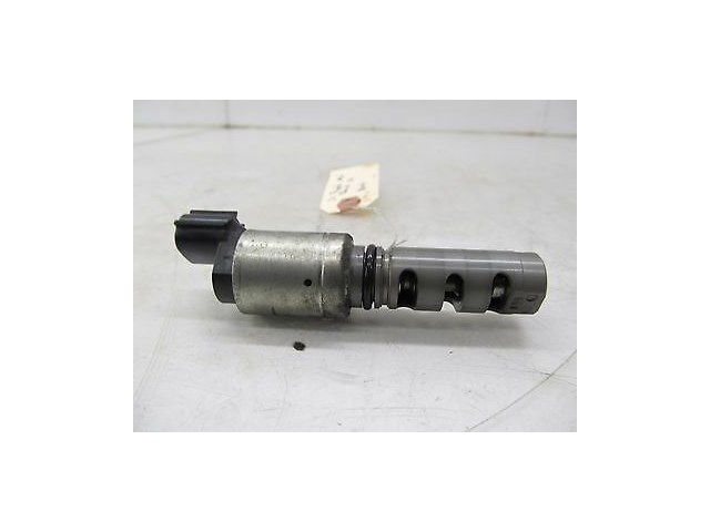 2012-2015 TOYOTA PRIUS C OEM VALVE TIMING SOLENOID 